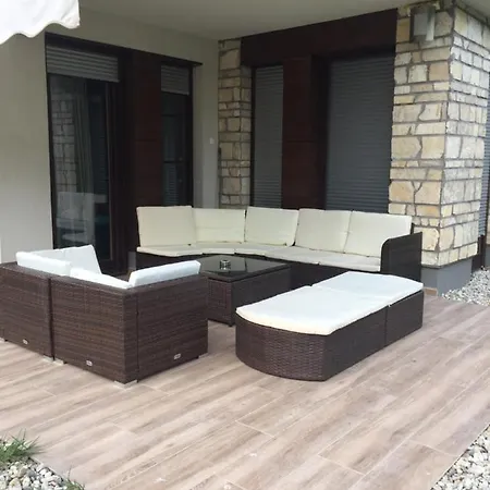 Apartman Lara Apartment